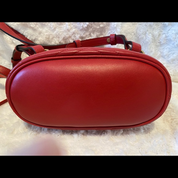 Authentic Gucci Matelasse GG Marmont Flap Backpack - Picture 12 of 16